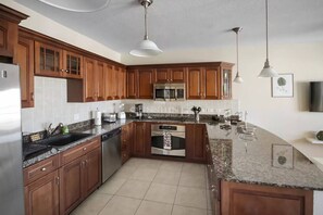 Private kitchen - Caribbean Getaway: 2BR Condo at Rainbow Beach Club (Cupecoy)