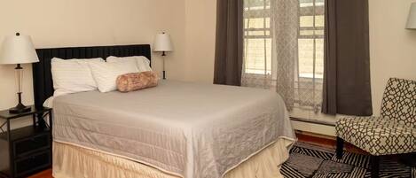 Iron/ironing board, WiFi, bed sheets