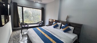 Hotel Suraj By T And M Hotels