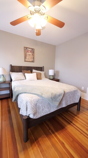 4 chambres, fer et planche à repasser, Wi-Fi gratuit, draps fournis