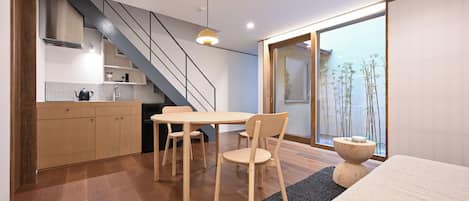 Luxury Townhome, Non Smoking, Kitchen
