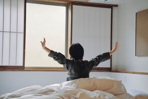 In-room safe, laptop workspace, iron/ironing board, free WiFi - casana KYOTO (Kyoto)