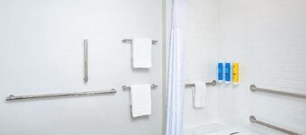 Tru by Hilton St. Augustine I-95