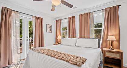 Carolina Cottage - Your clean & cozy stay awaits! Mins to Historic DT Beaufort