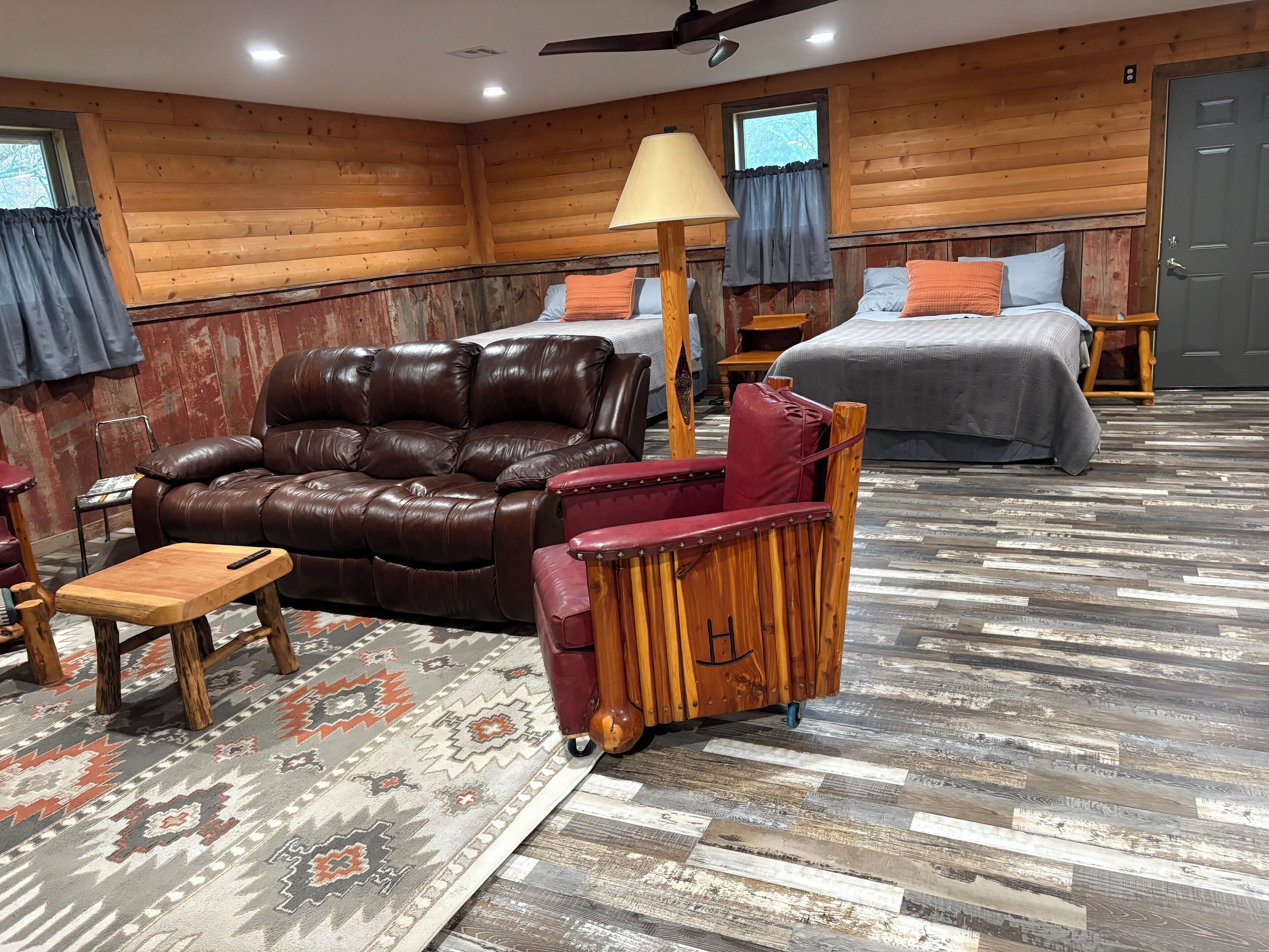 Wifi gratis, ropa de cama, accesible en silla de ruedas