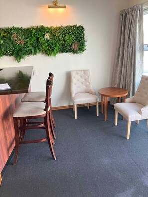 Interior - Cosy One Bedroom Apartment on Princes Wharf (Auckland)