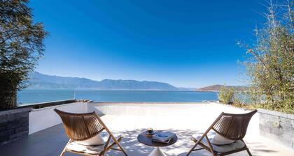 Dali Sky & Erhai Sea View Holiday Inn