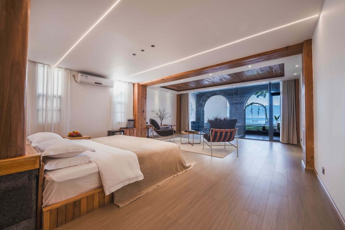 Kahden hengen superior-huone, merinäköala | Yksilöllisesti sisustettu, yksilöllisesti kalustettu, työpöytä