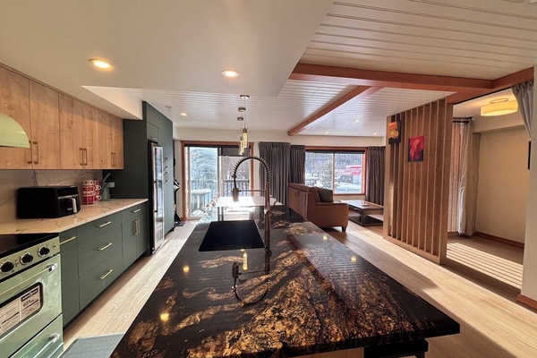 Micro-ondas, fogão, cooktop, lava-louças