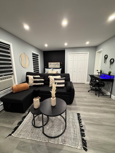 Fabulous 1-bedroom apartment with AC in vibrant Bronx neighborhood