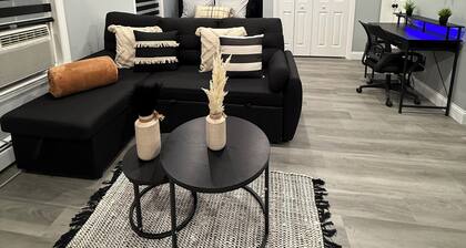 Fabulous 1-bedroom apartment with AC in vibrant Bronx neighborhood