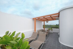 Deluxe Villa, 2 Bedrooms, Balcony, Garden View | Terrace/patio - Bellevue Villa Canggu (Canggu)