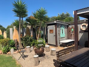 Property grounds - Chill-Ville
Family Friendly Home (Surf Beach)