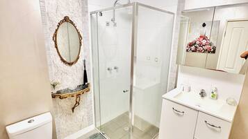 Hair dryer, towels, soap, shampoo