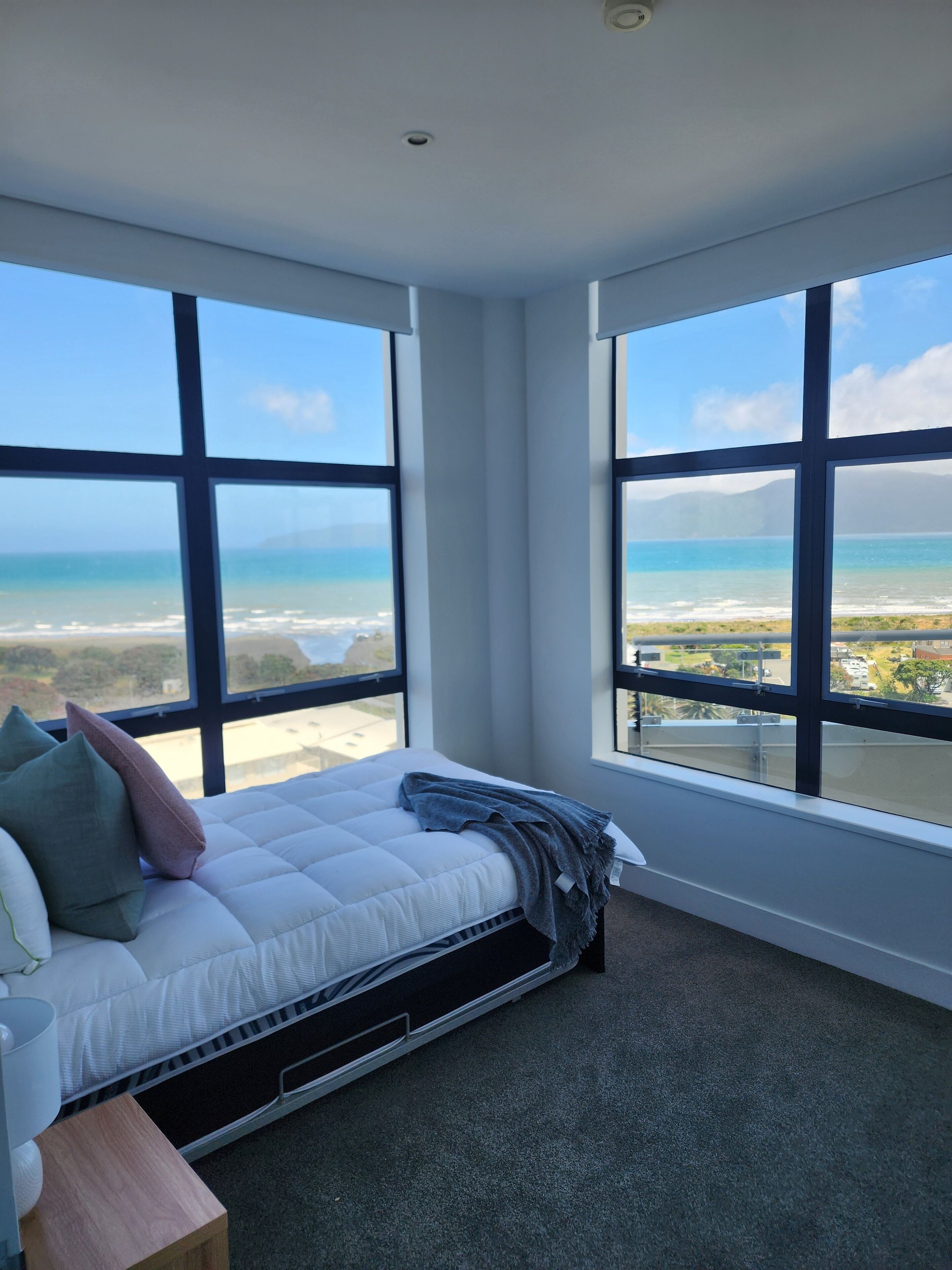 Panoramic Apartment, Ocean View | Free WiFi