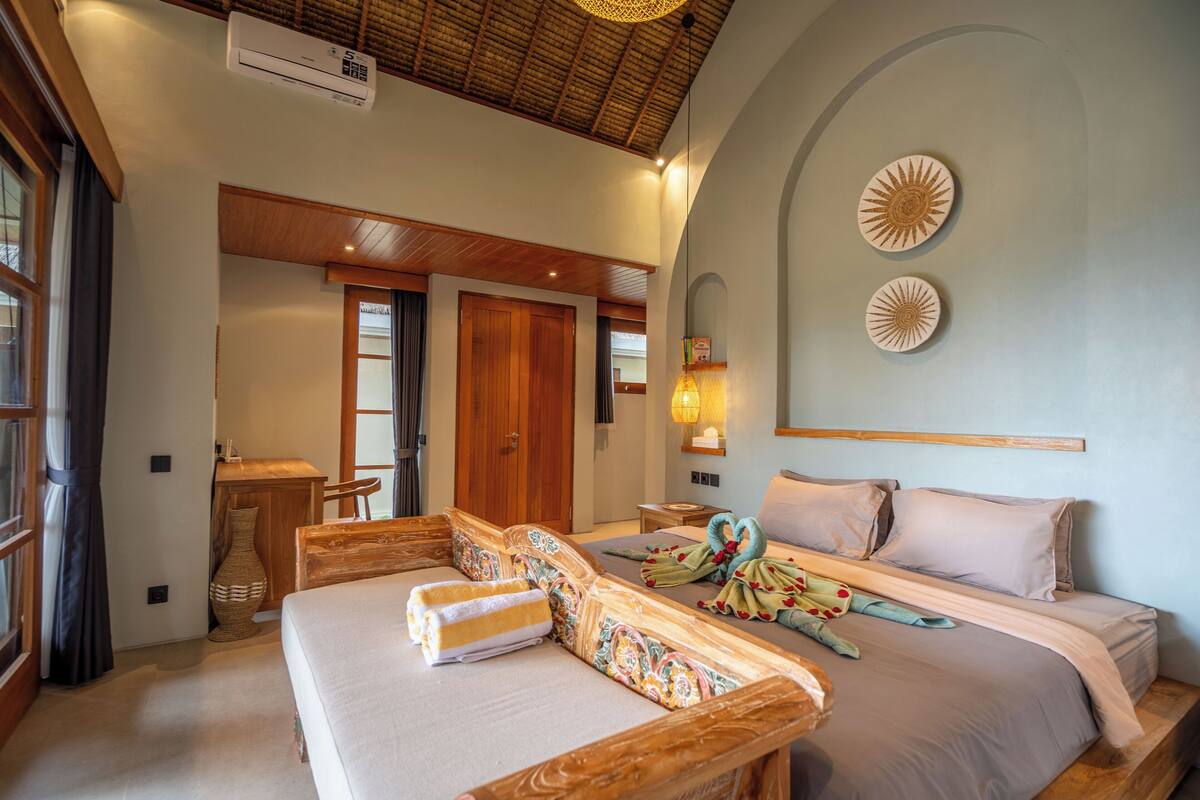 Villa, 2 Bedrooms, Private Pool | In-room safe, free WiFi, bed sheets