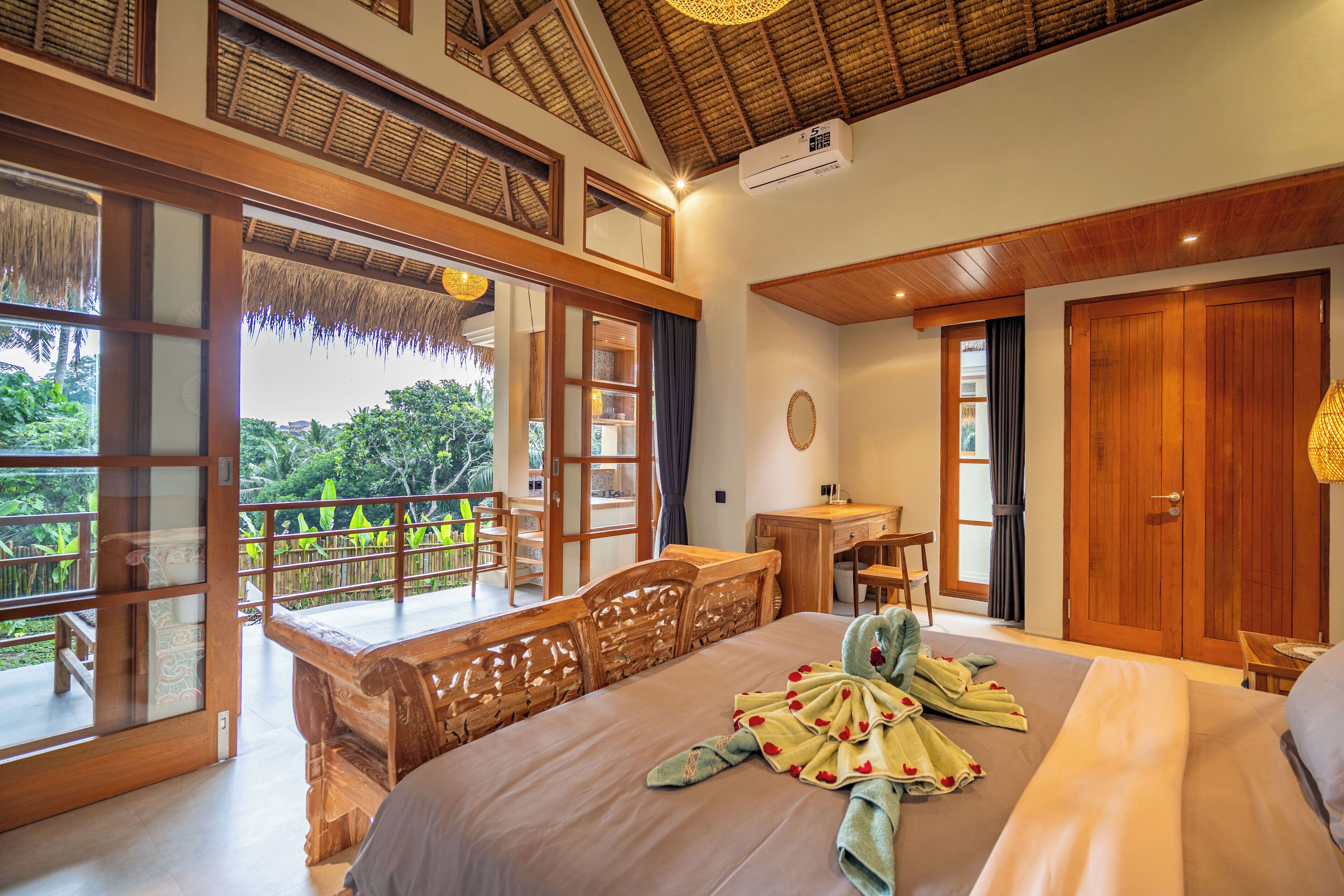 Villa, 2 Bedrooms, Private Pool | In-room safe, free WiFi, bed sheets