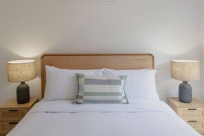 Iron/ironing board, WiFi, bed sheets - Saltwater Shack Anglesea (Anglesea)