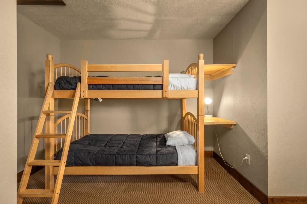 Family Room, Garden View | Free WiFi