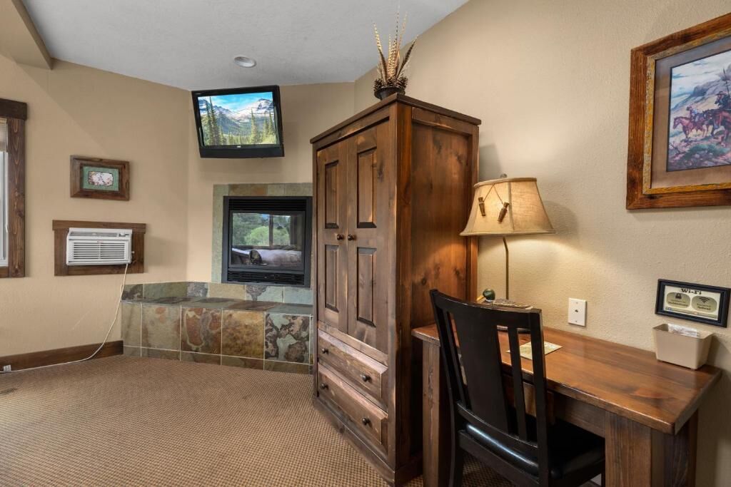 Deluxe-Zimmer, Balkon, Flussblick | Innenbereich