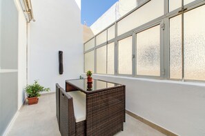 Apartamento, 2 quartos, cozinha | Terraço/pátio