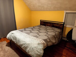 2 chambres, fer et planche à repasser, accès Internet, draps fournis