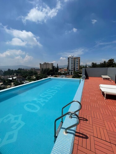 Trendy Oasis Park Studio in Kimihurura - Kigali
