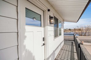 تفاصيل الفندق من الخارج