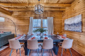 تناول الطعام