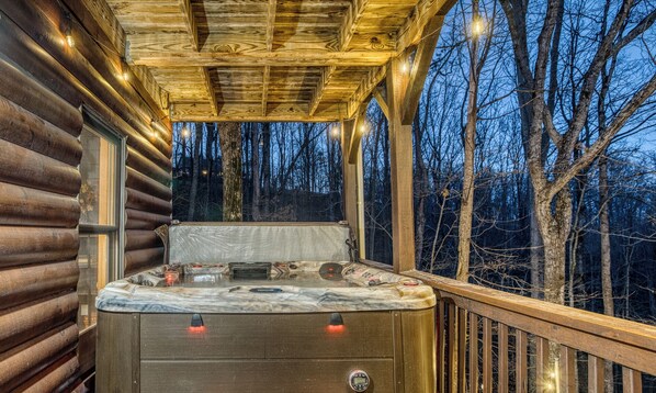 مغطس سبا خارجي