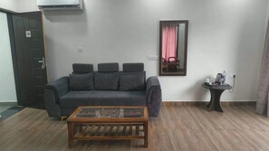 Unclassified image, 2 of 13, button - Home Town Resort (Nalagarh)
