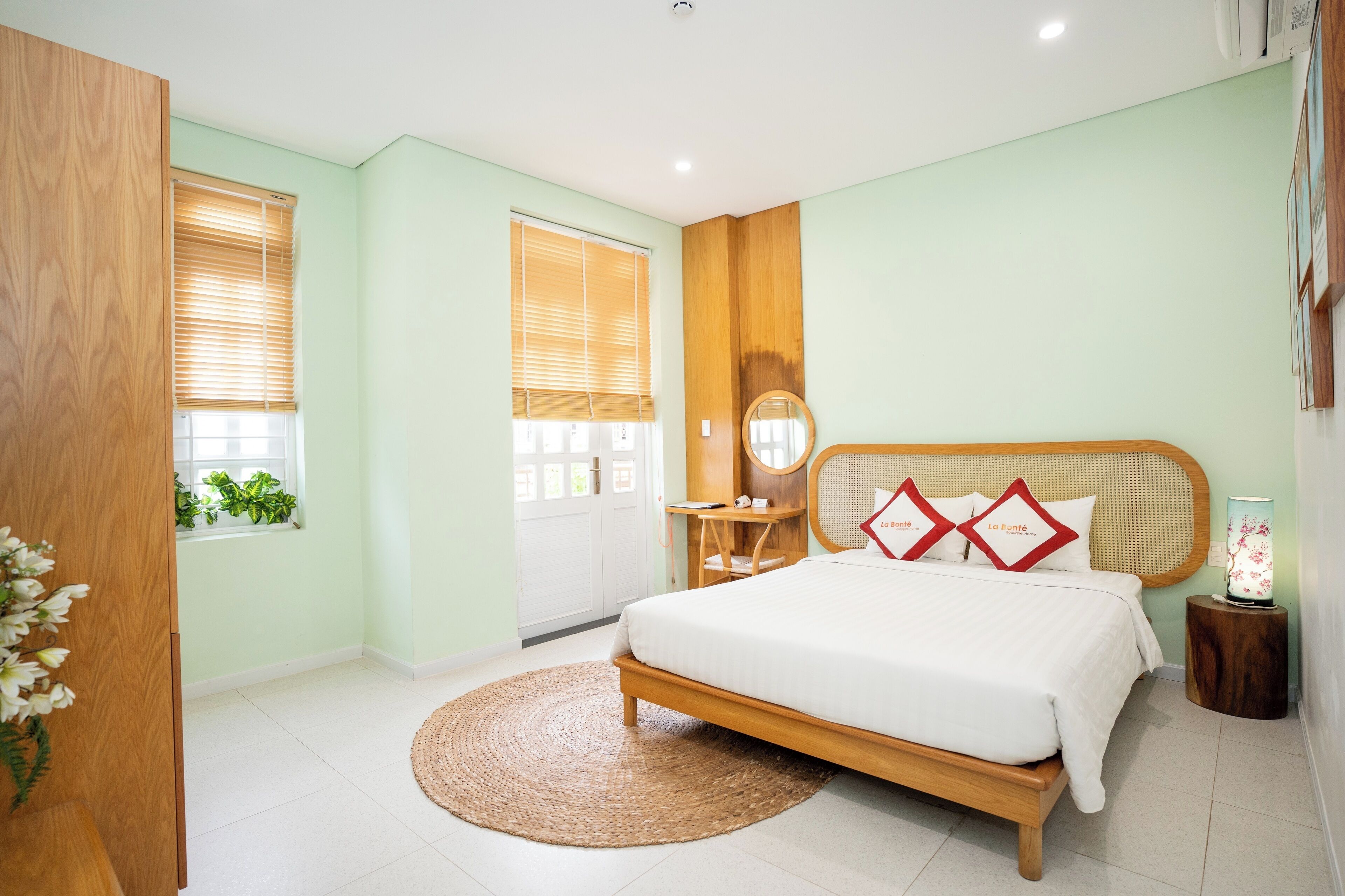 Luxury Double Room, City View | Egyptian cotton sheets, premium bedding, down duvets, memory-foam beds