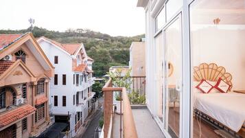 Luxury Double Room, City View | Balcony