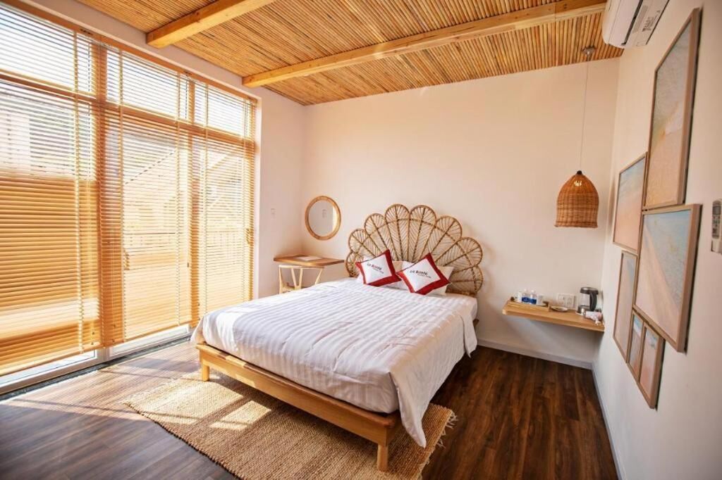 Basic Double Room | Egyptian cotton sheets, premium bedding, down comforters