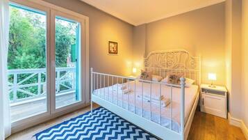 Villa, 3 Bedrooms, Bay View, Sea Facing | Iron/ironing board, free WiFi