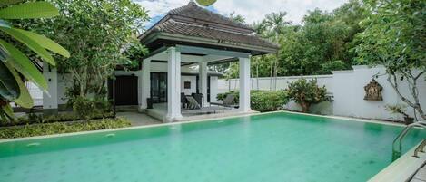 Alberca al aire libre