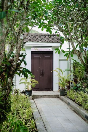 Exterior - Number Nine Pool Villa  (Pa Klok)