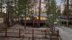 Exterior - Mountain Escape, Hot Tub, BBQ & Forest Views (Big Bear Lake)