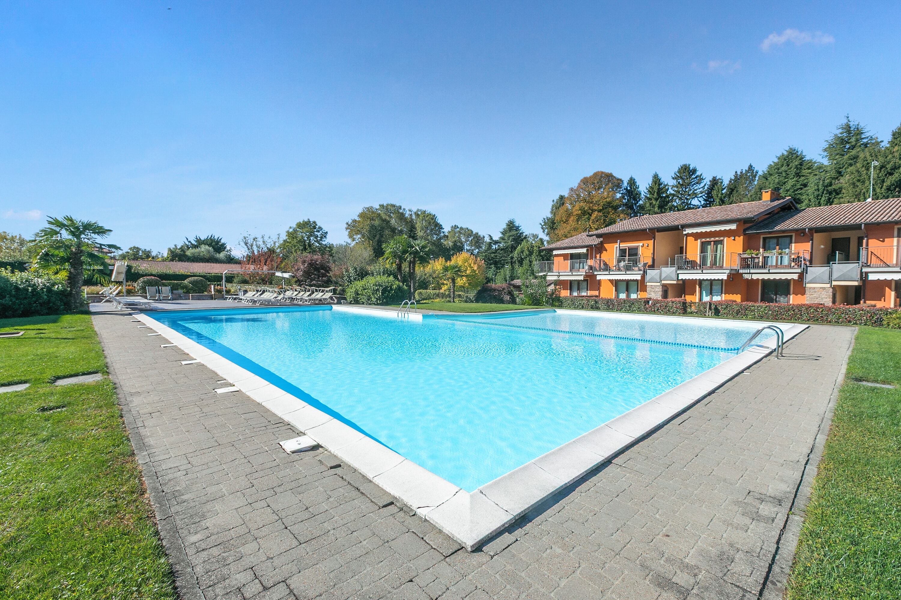 Familienapartment, Mehrere Schlafzimmer (Blu Oltrelago Pool & Lake) | Pool