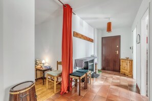 Standard Apartment, Multiple Bedrooms (Gran Roc 23) | Interior - Gran Roc 23 (Sestriere)