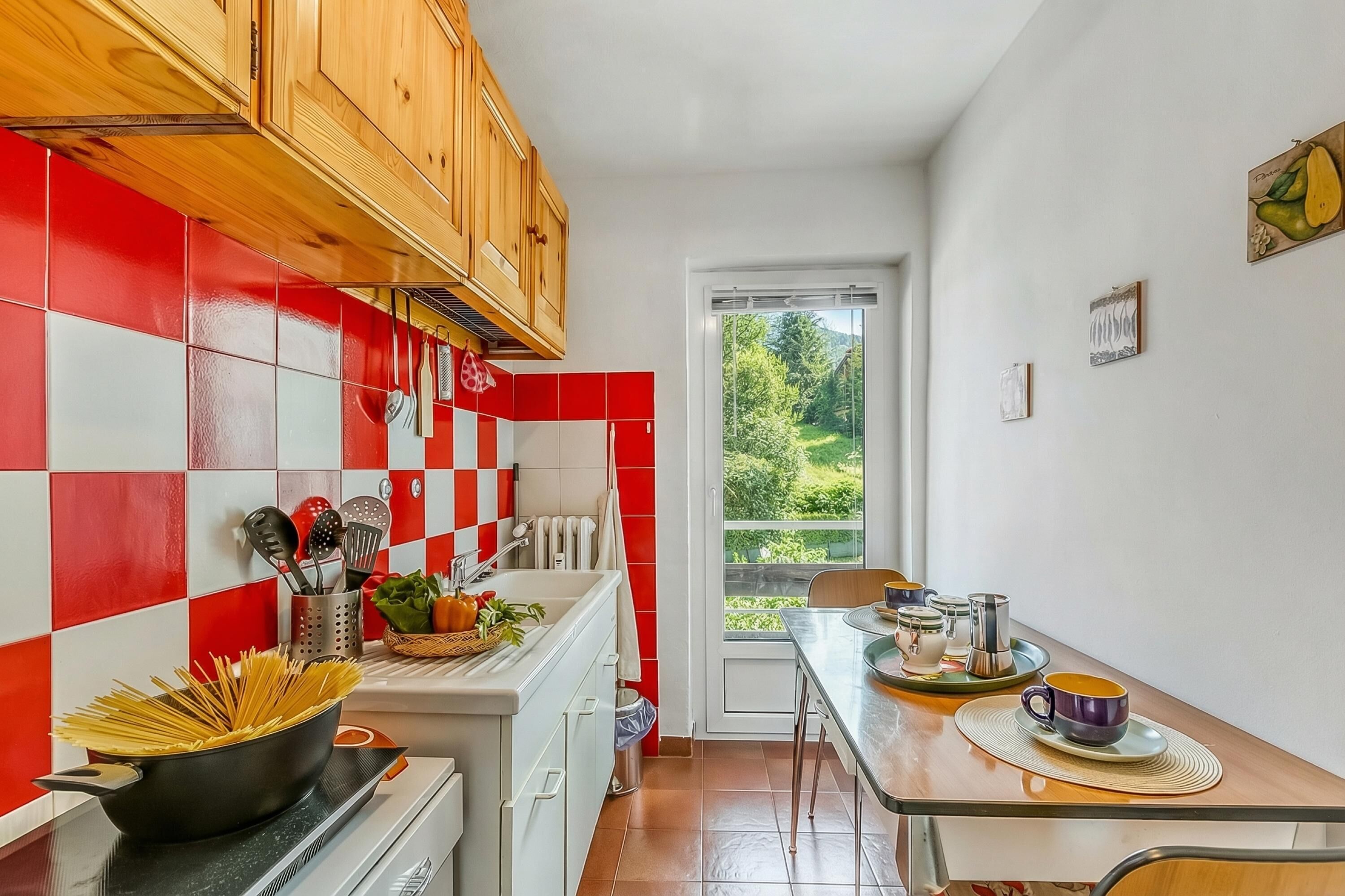 Fridge, microwave, stovetop, cookware/dishes/utensils