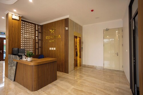 Victoria Hotel MC by Bay Luxury