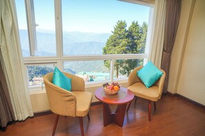 Premier dubbelrum - utsikt mot bergen | Gratis wi-fi