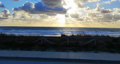 El Palmar Chalet Near the sea