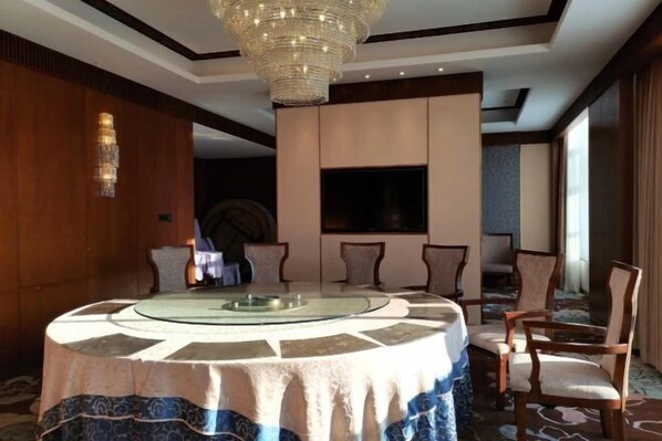 Restaurant - Great Xianbei Hotel Inner Mongolia (Oroqen Autonomous Banner)