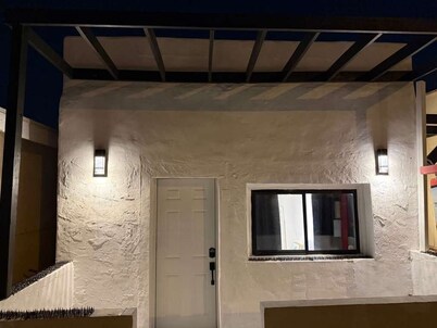 Cozy 1-bedroom 2 beds awesome apartment in El Paso