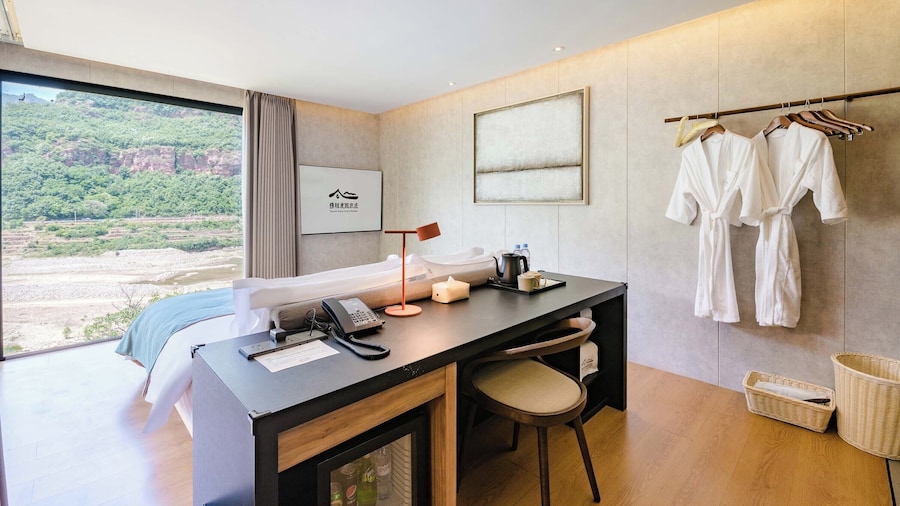 携程度假农庄民宿(河南林州石板岩店)