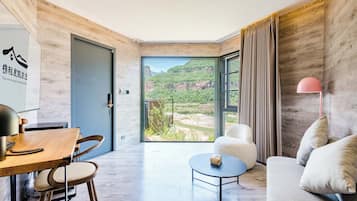 Familiekamer, uitzicht op bergen | Kameruitzicht