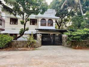 Căn hộ, 3 phòng ngủ, ban công | Ngoại thất