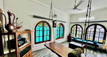 The Haven by Oshara Modern Kerala 3bhk AC Wifi Family Near Fort Kochi Parking